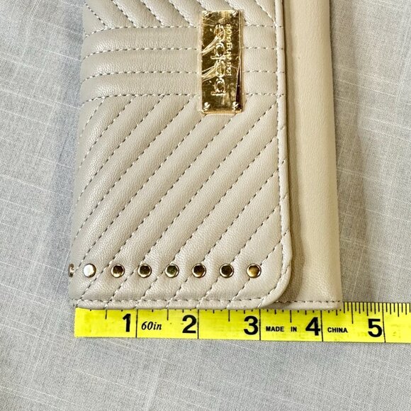 Bebe NWT Grey Hannah Tri-Fold Flap Wallet - Picture 5 of 14